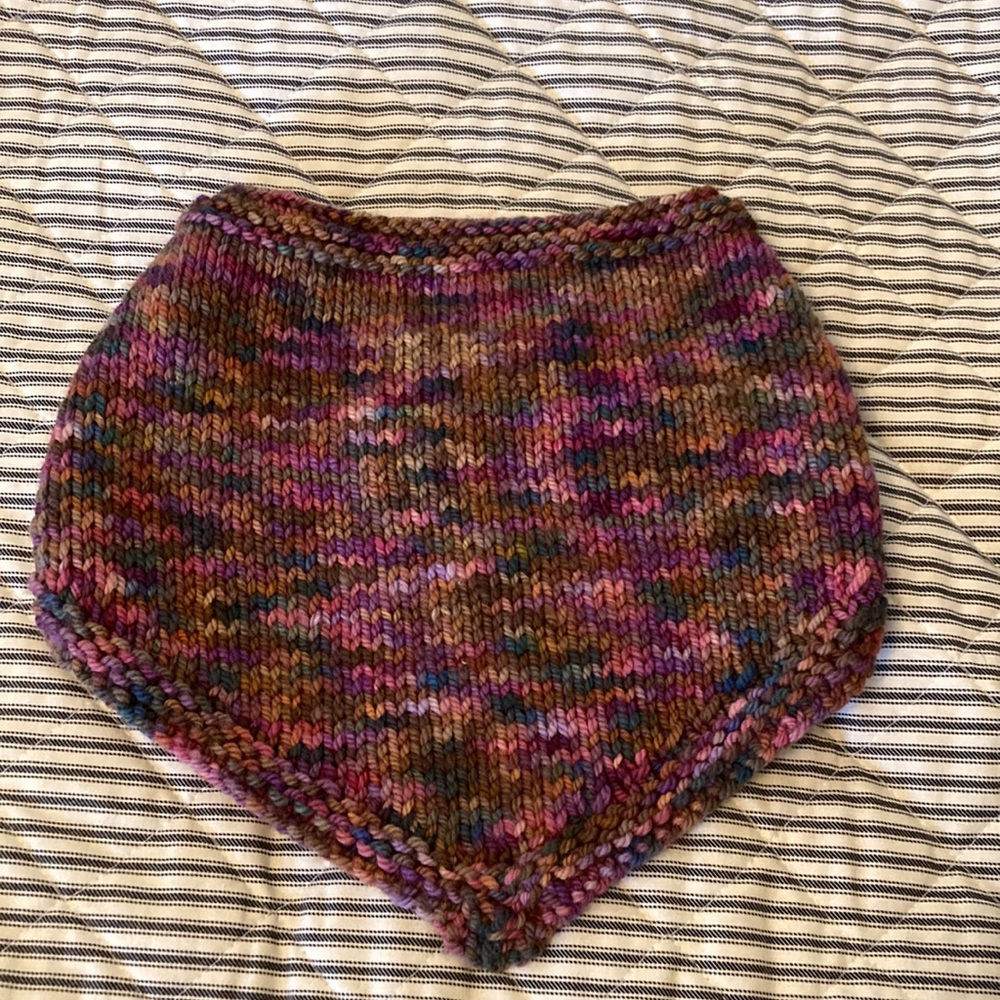 Handmade wool cowl - Picture 2 of 2